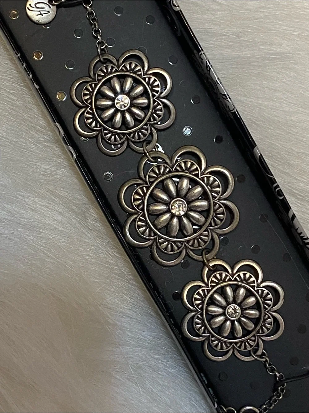 Grace Adele Silver Flower Medallion Bracelet NIB Deadstock Scentsy